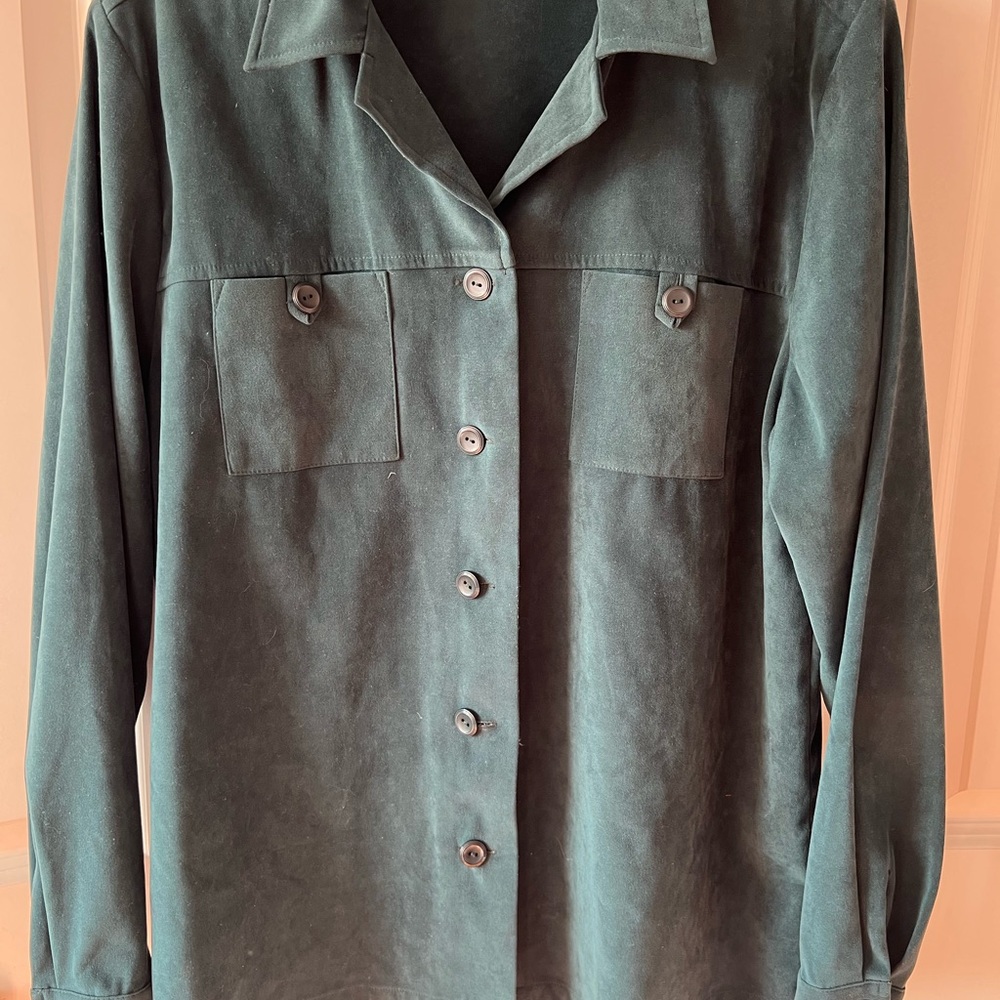 Christopher & Banks Green Button-Up Women's Top